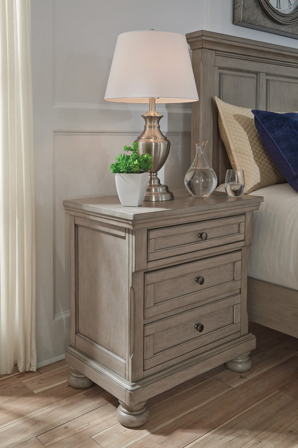 Lettner Light Gray Panel Bedroom Set - Luna Furniture