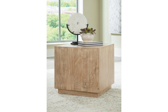 Belenburg Brown Accent Table